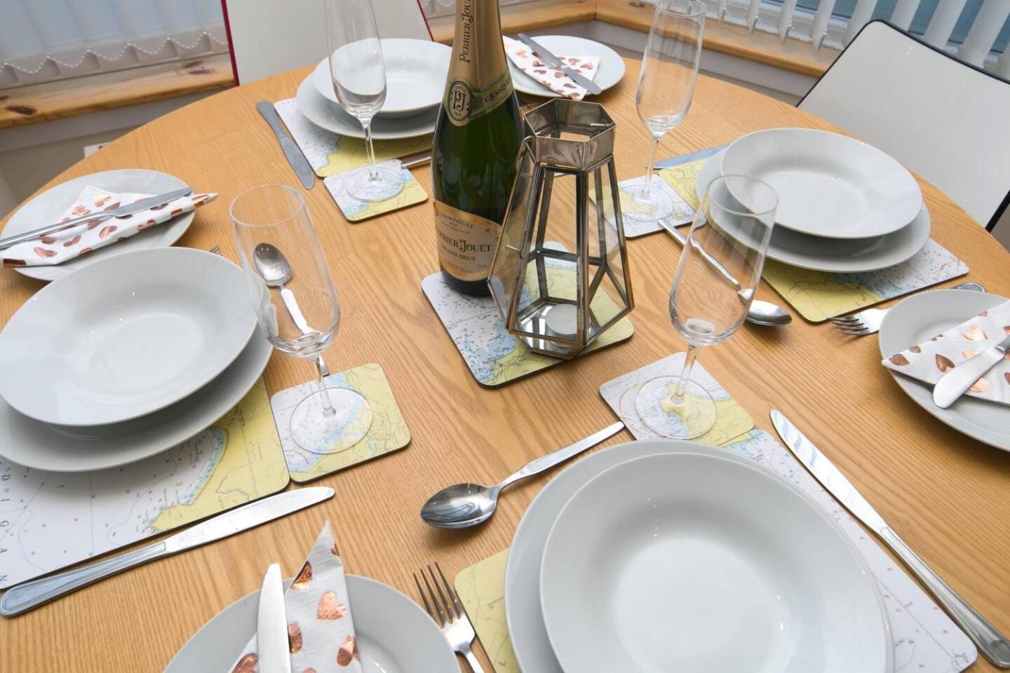 Pass The Keys Hafan Stylish 2 Bedroom Sea View Apartment プスヘリ エクステリア 写真