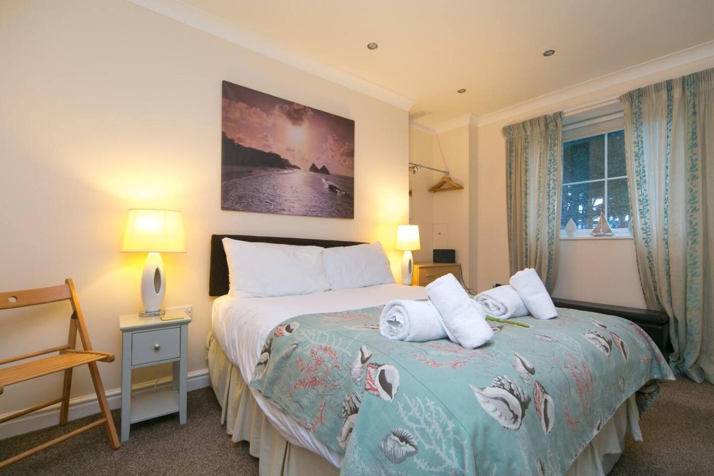 Pass The Keys Hafan Stylish 2 Bedroom Sea View Apartment プスヘリ エクステリア 写真